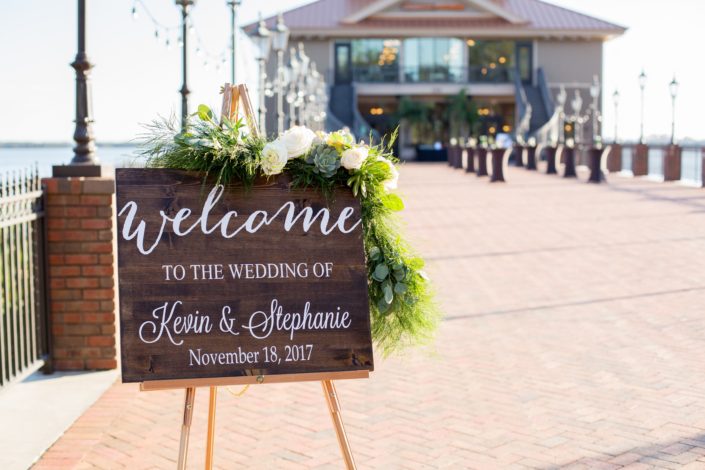 {11.18.17} Stephanie & Kevin Henry {Tavares}SaraKaussPhotography-6875